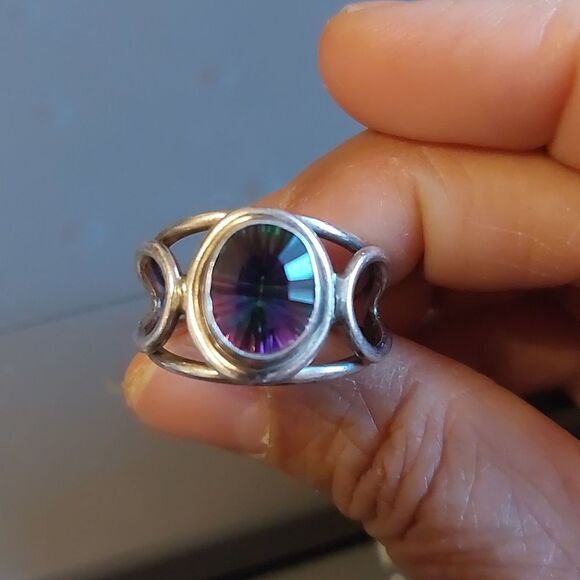 Vintage Bezel Set Mystic Topaz Oval Stone on Sterling Silver Ring Size 7.75 - Picture 4 of 8